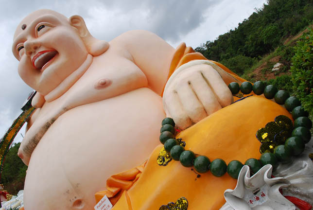 laughing_buddha_394